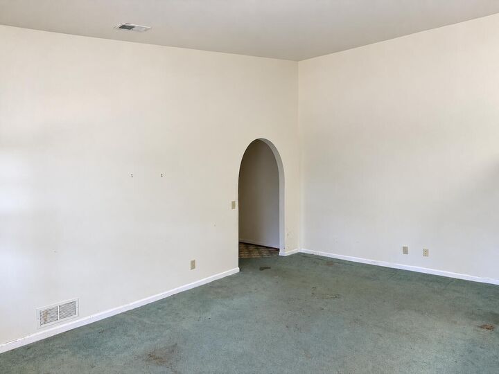 Property Photo: 27 Highland Meadows Circle KY 41076