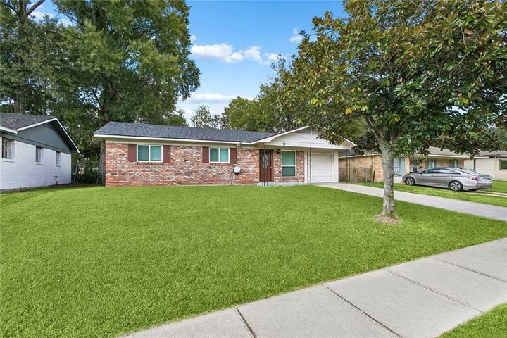 Property Photo:  3775 Brookwood Drive  LA 70458 