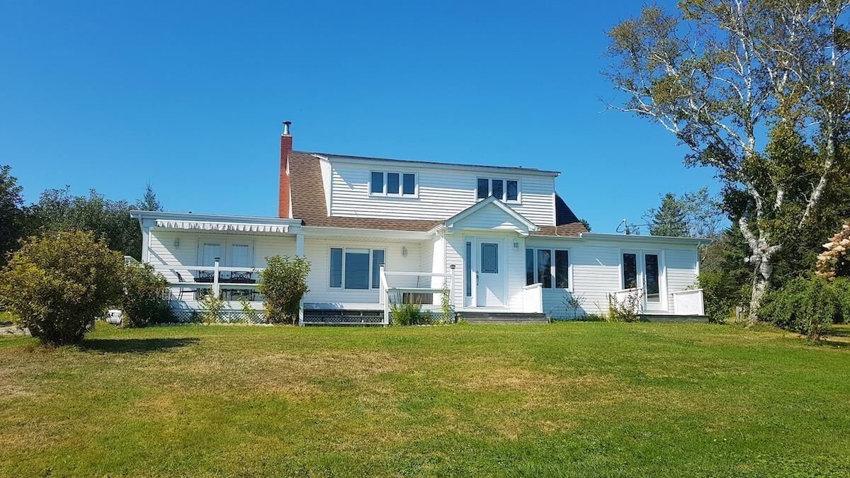 Property Photo:  8 Delbert Road  NS B0J 1K0 