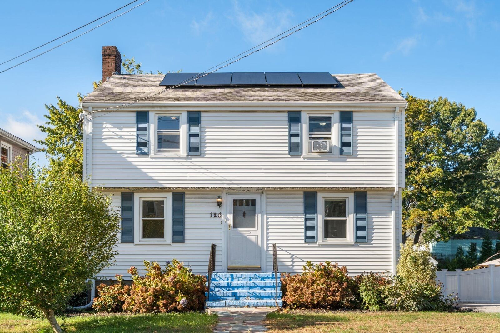 Property Photo: 125 Thacher MA 02186