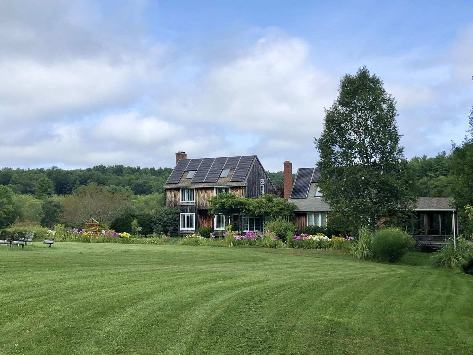 Property Photo:  38 McCormick Rd  MA 01562 