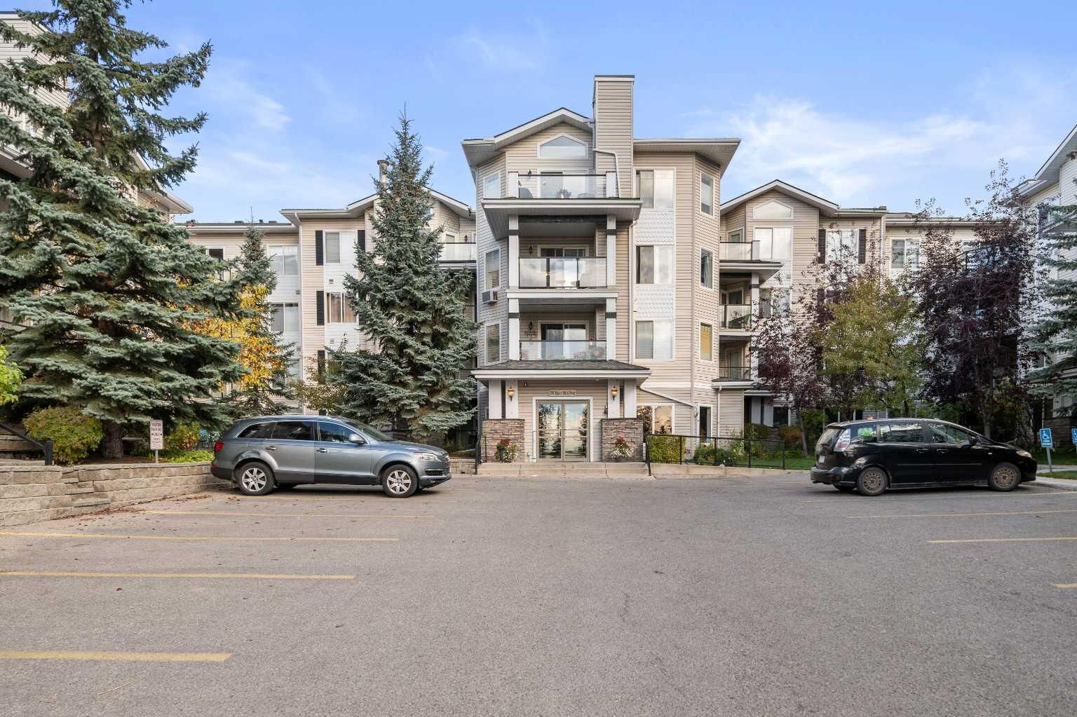 Property Photo:  345 Rocky Vista Park NW 123  AB T3G 5K6 