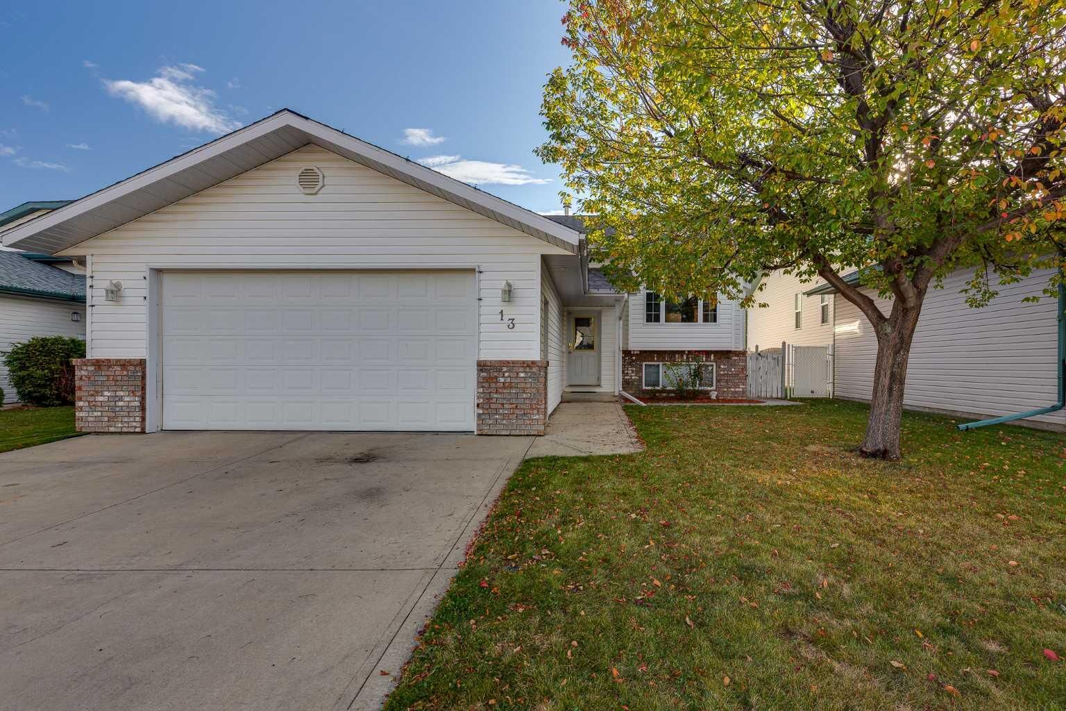 Property Photo: 13 Dumas Crescent AB T4R 2S1