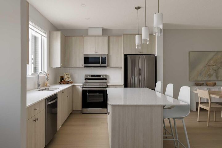 Property Photo:  28 Wedderburn Gate  AB T1S 5X2 