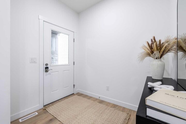 Property Photo:  393 Sora Park SE  AB T3S 1C4 
