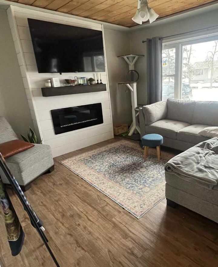 Property Photo:  206 2nd Avenue SW  AB T0H 2M0 