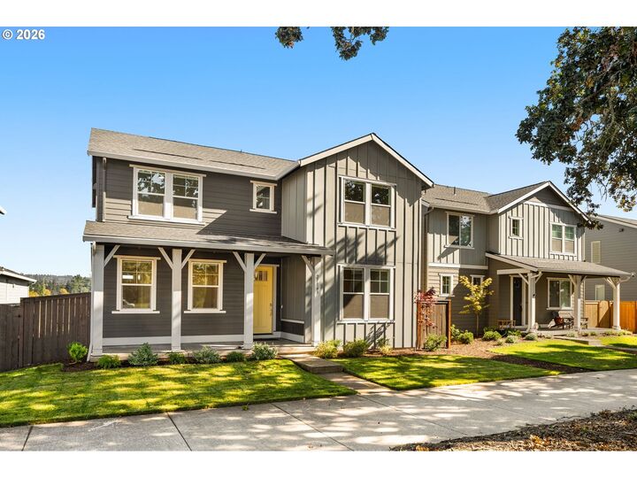 Property Photo:  27143 SW Trillium Ln  OR 97070 