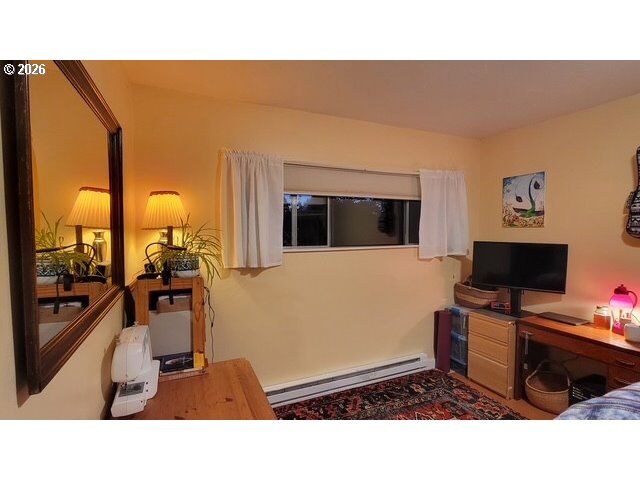 Property Photo: 2296 Pierce St OR 97405