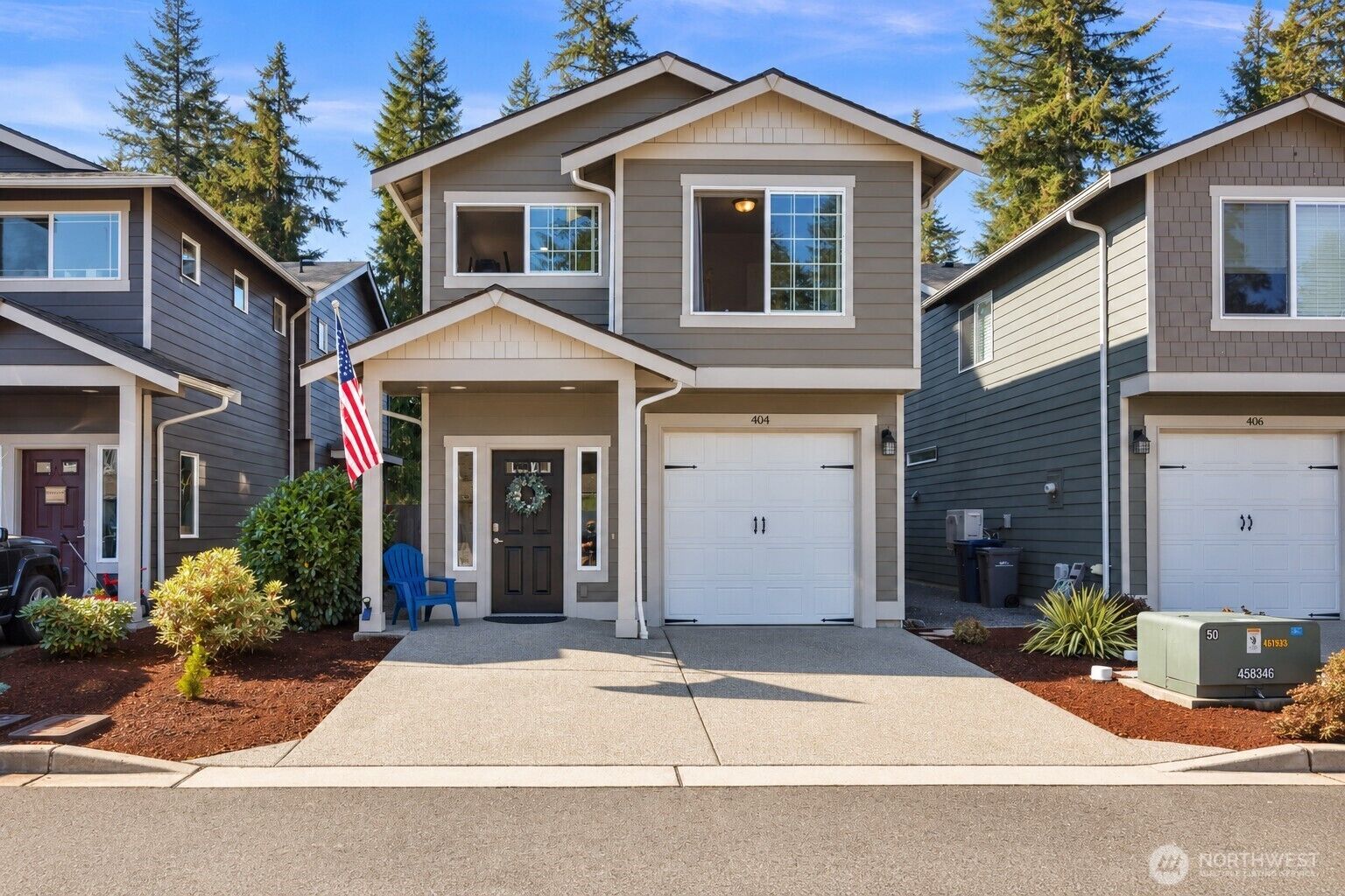 Property Photo:  404  Raybird Avenue  WA 98252 