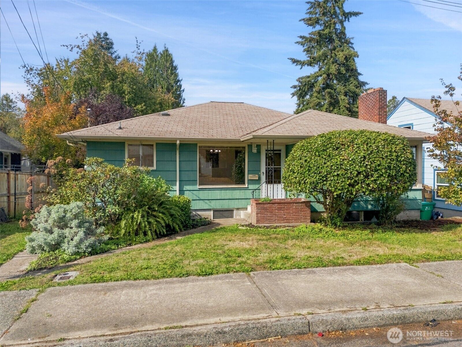 Property Photo: 1321 Puget Street NE WA 98506