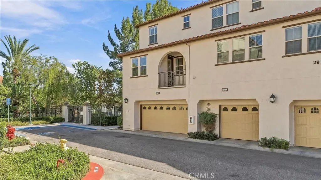 Property Photo:  827 The Promenade F  CA 91702 