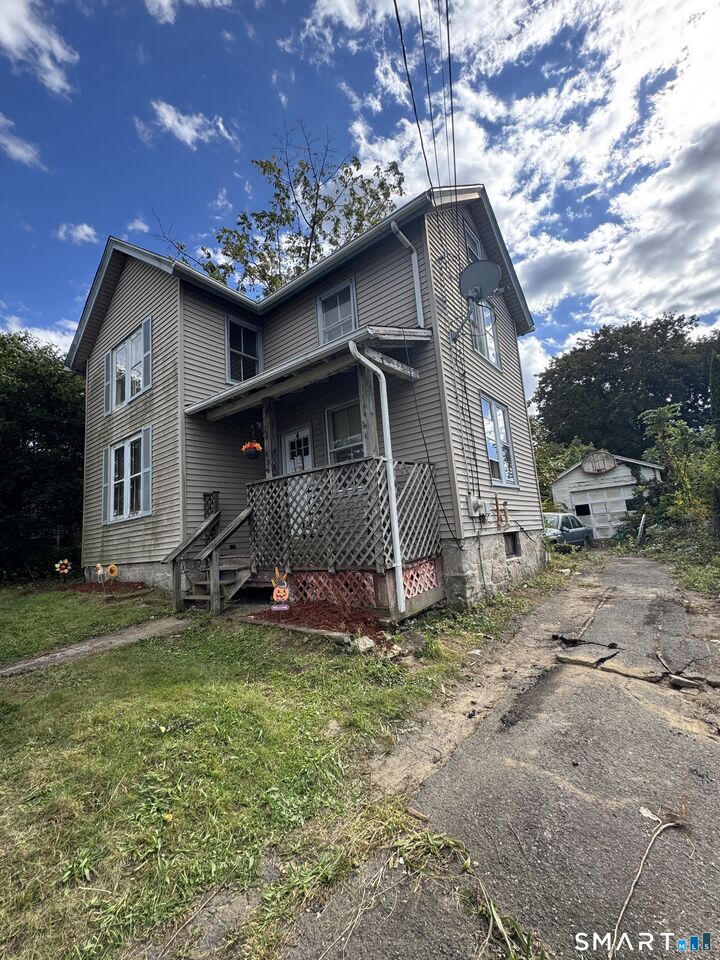 Property Photo:  26 Grand Street  CT 06483 