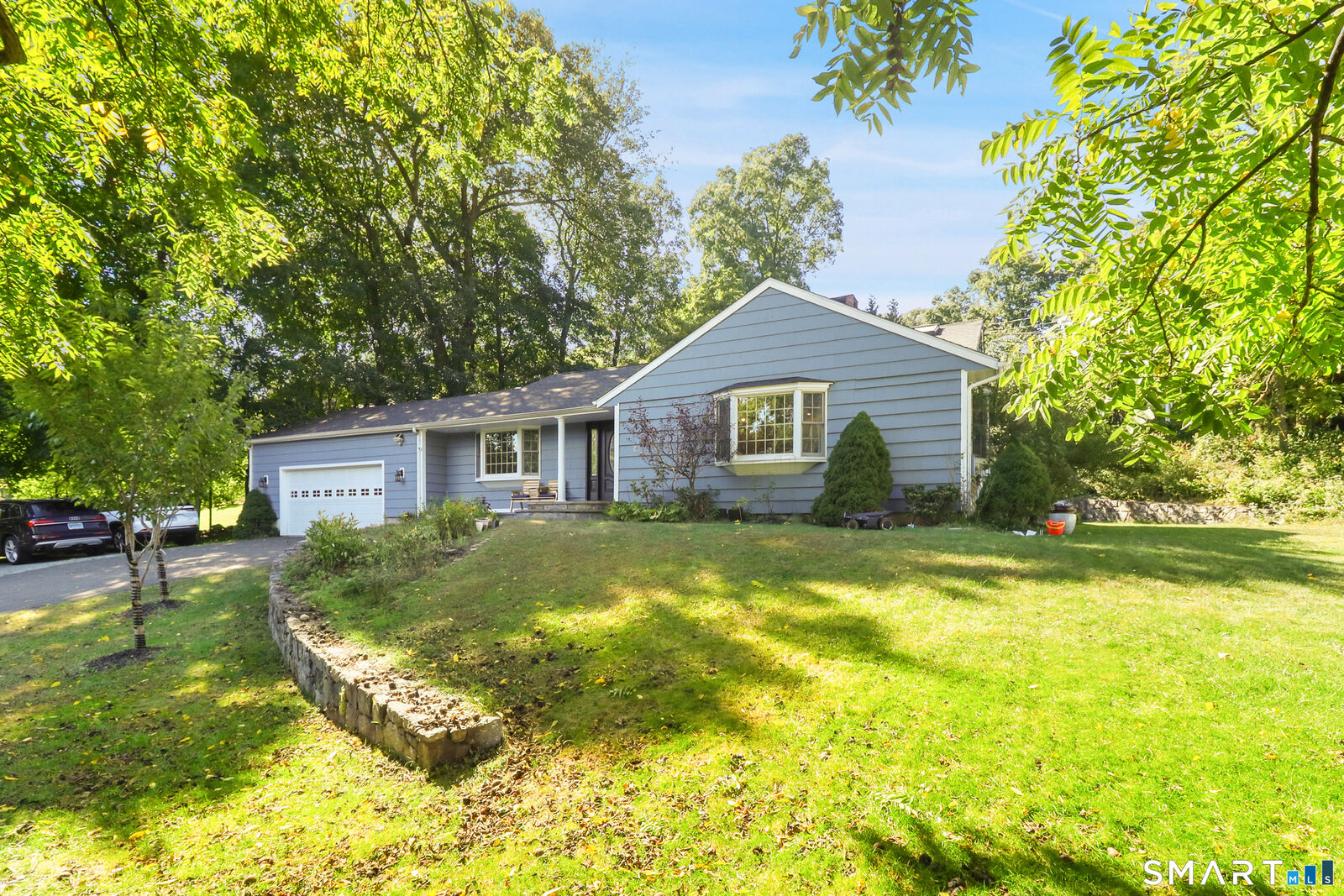 Property Photo:  197 Wilton Road  CT 06880 