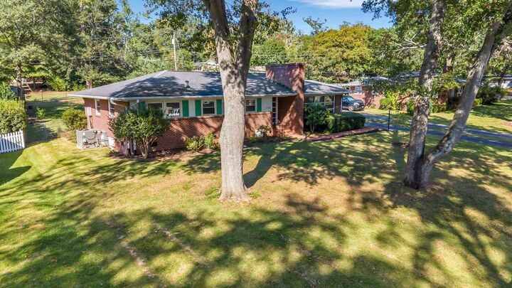 Property Photo:  109 Monroe Road  SC 29307 