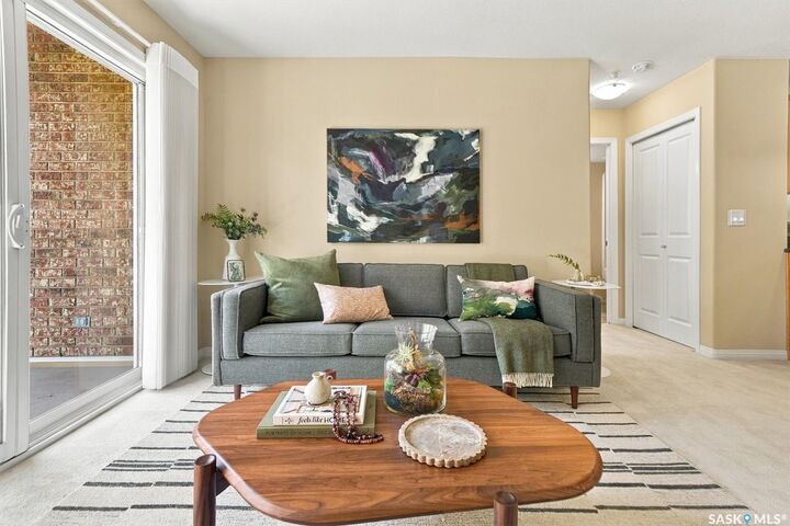 Property Photo: 914 Heritage View 109 SK S7H 5T1