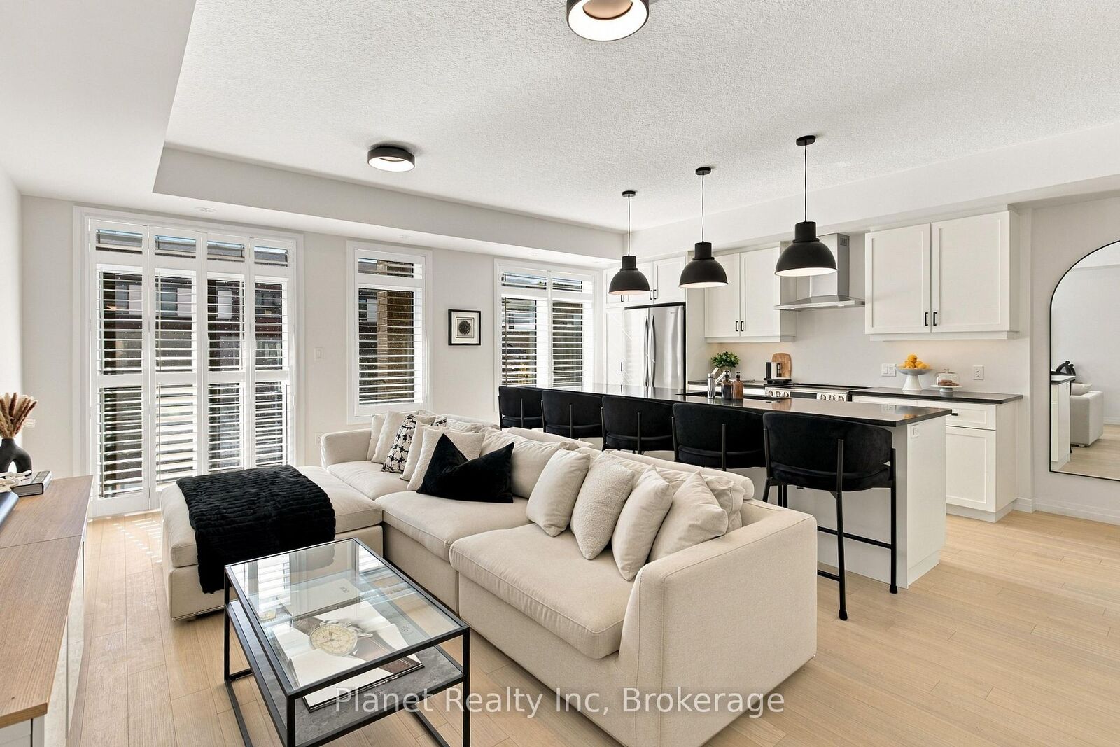 Property Photo:  79 Thatcher Drive  ON N1L 0R9 