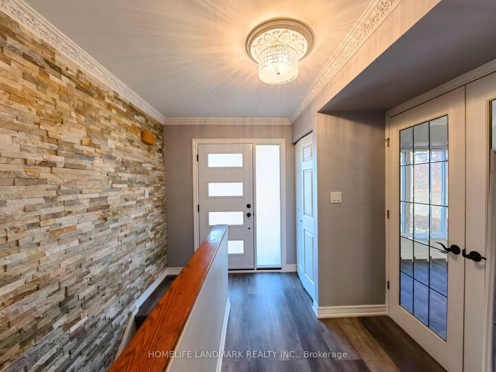 Property Photo:  2673 Constable Road  ON L5J 1W3 