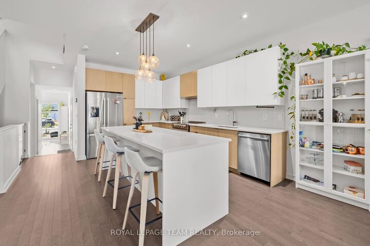 Property Photo:  978 Acoustic Way  ON K4M 0R1 