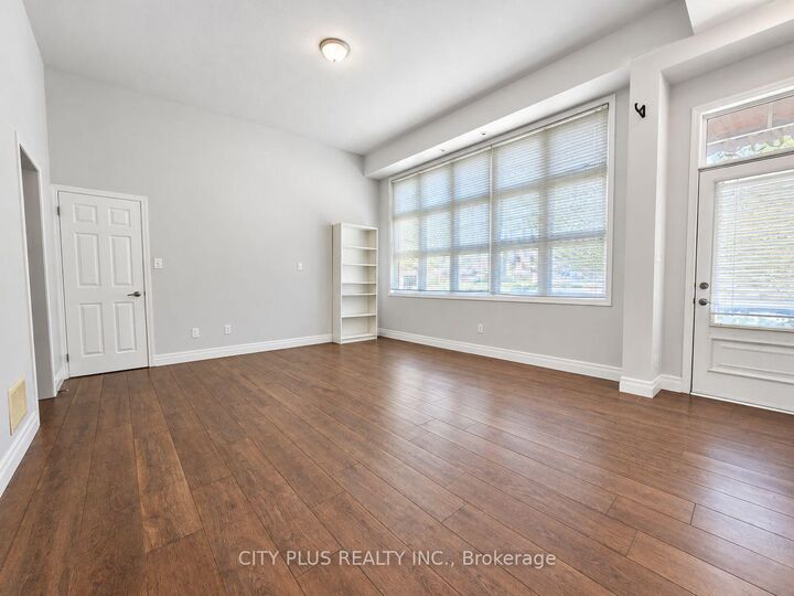 Property Photo: 2703 Bur Oak Avenue 2 ON L6B 1K8