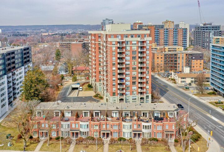 Property Photo:  442 Maple Avenue 1402  ON L7S 2L7 