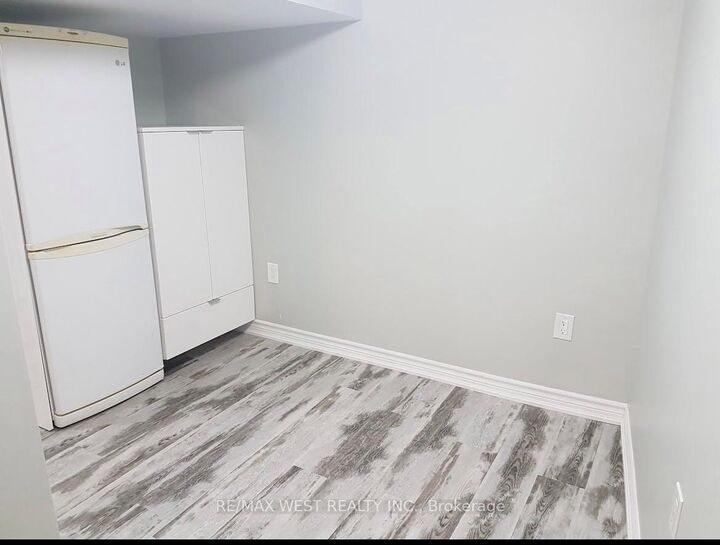 Property Photo:  77 Murrie Street Lower  ON M8V 1X6 