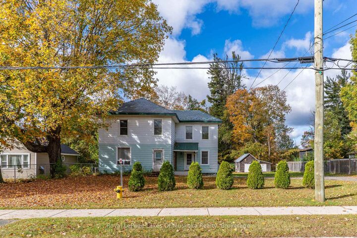 Property Photo:  14 Ewing Street  ON P1L 1C7 