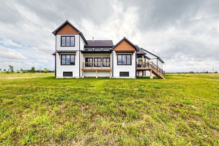 Property Photo:  16 Cambray Road  ON K0M 1G0 