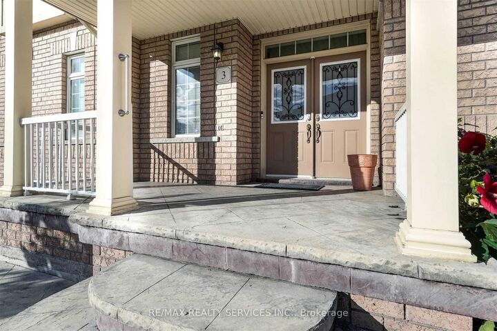 Property Photo:  3 Coolwater Drive Upper  ON L6R 0X7 