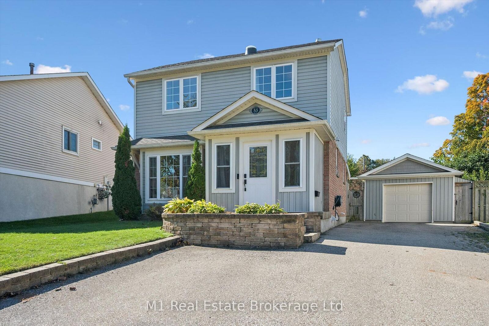Property Photo:  53 Johanna Drive  ON N1S 4A4 
