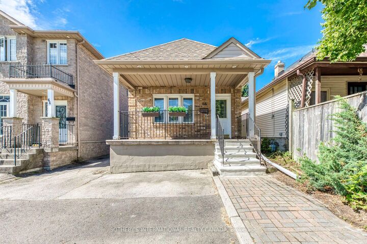Property Photo:  66 Twenty Ninth Street  ON M8W 3B2 