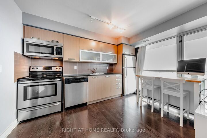 Property Photo: 100 Western Battery Road 1908 ON M6K 3S2