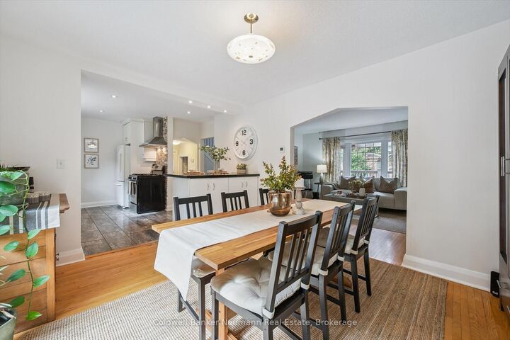 Property Photo:  68 Albert Street  ON N1G 1C8 