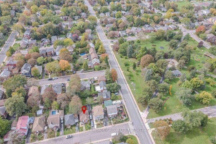 Property Photo:  170 Napier Street  ON K7L 4G5 