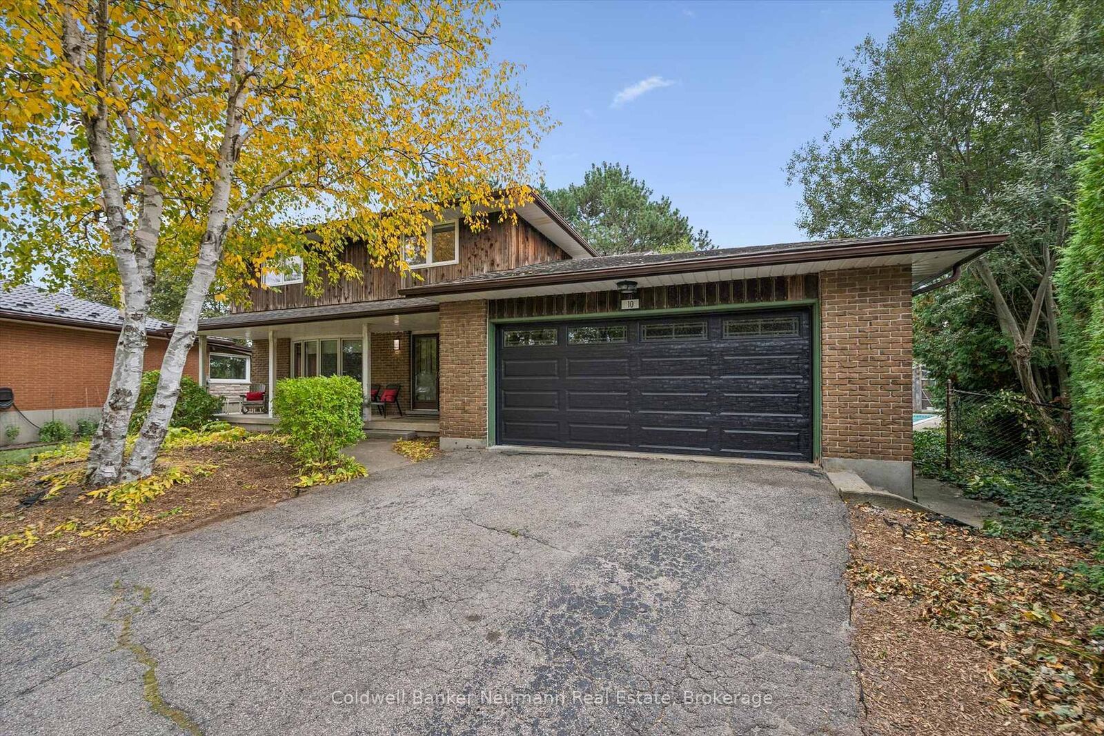 Property Photo:  10 Skye Place  ON N1G 1M6 
