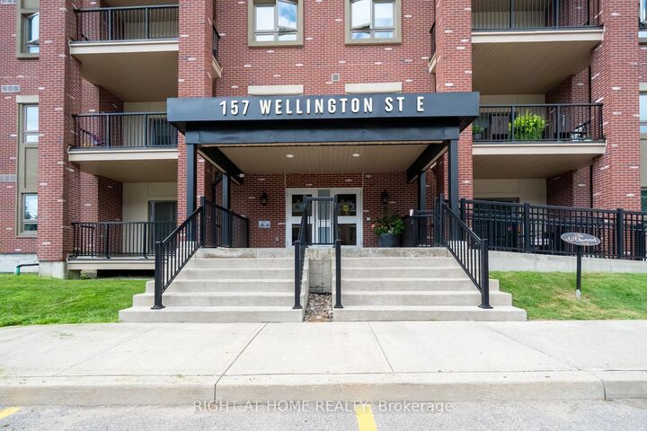 Property Photo:  157 Wellington Street E 304  ON L9R 0R7 