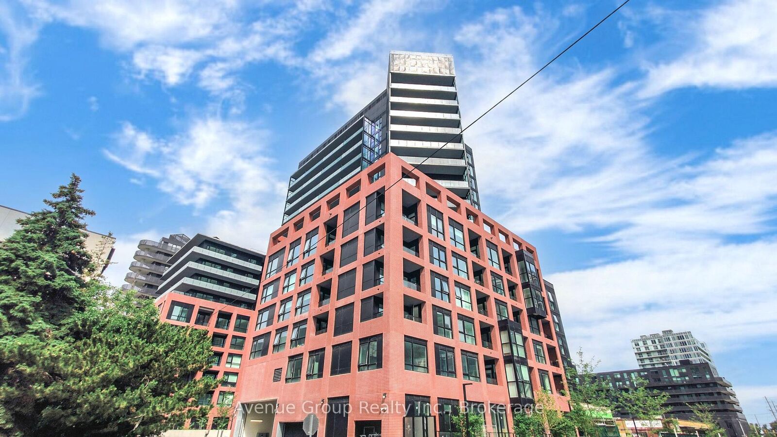 Property Photo:  8 Tippett Road 1508  ON M3H 0E7 