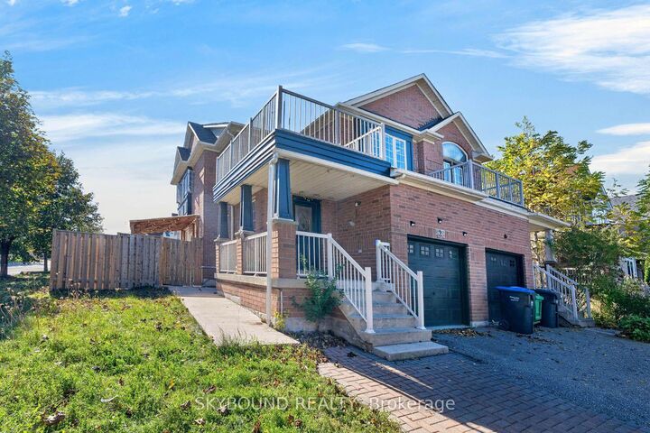 Property Photo:  828 Bethany Crescent Bsmt  ON L5V 3B9 