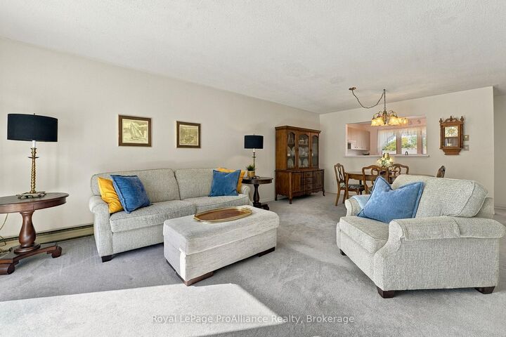 Property Photo:  179 Herchimer Avenue 10  ON K8N 4G7 