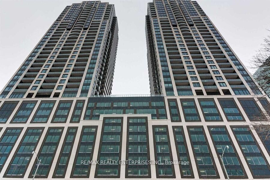 Property Photo:  1926 Lake Shore Boulevard W 3607  ON M6S 1A1 