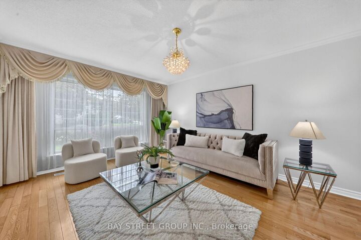 Property Photo:  95 Tineta Crescent  ON M1S 2Y5 