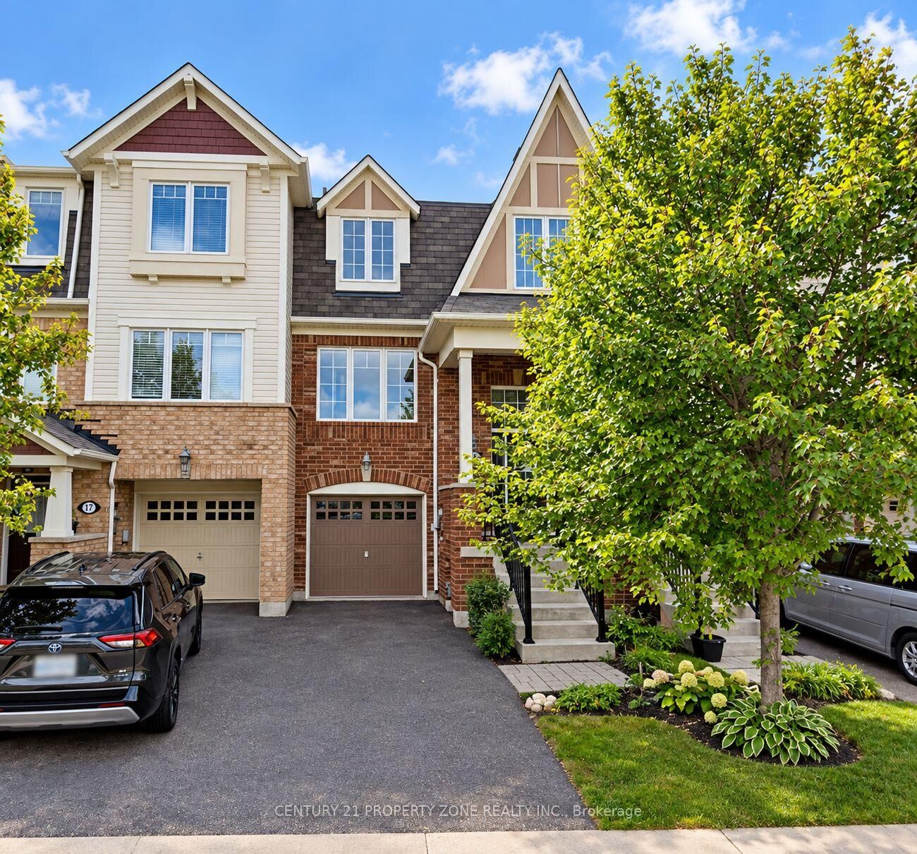 Property Photo: 19 Signature Lane ON L7A 0T2