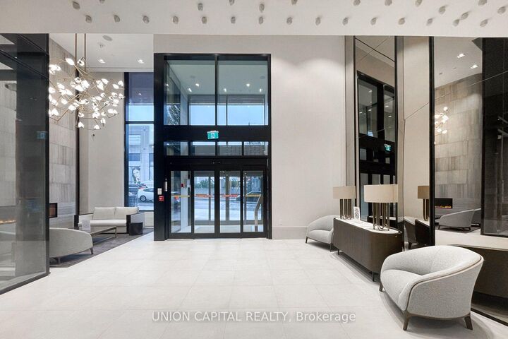 Property Photo: 2020 Bathurst Street 222 ON M5P 0A6