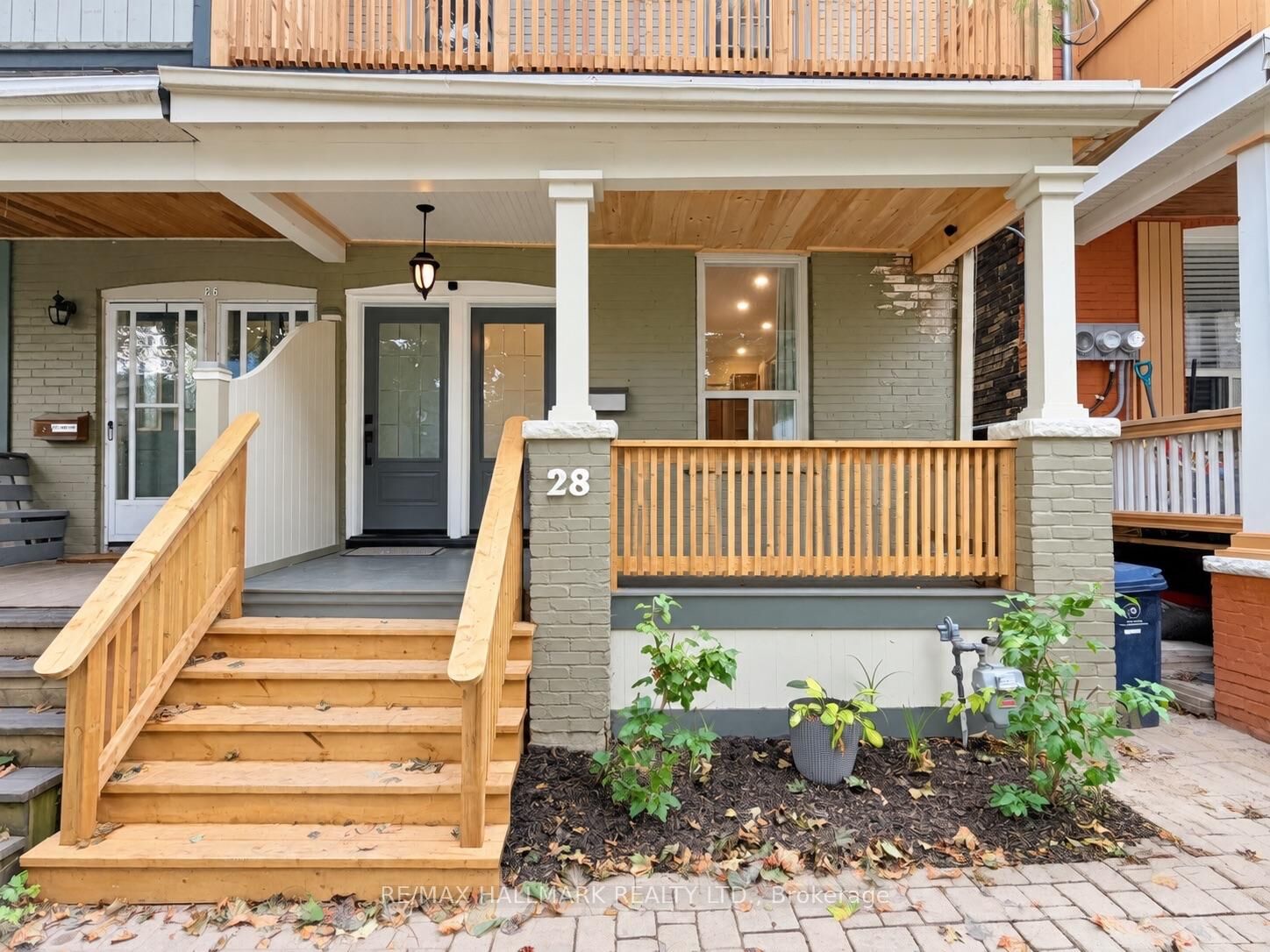 Property Photo:  28 Ashdale Avenue  ON M4L 2Y7 