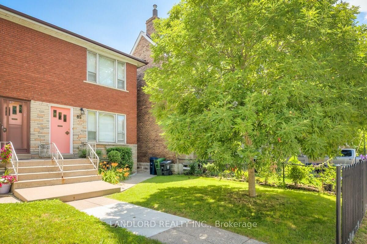 Property Photo:  85 Greenlaw Avenue  ON M6H 3V8 