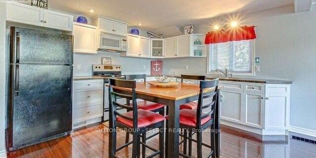Property Photo:  439 Edith Cavell Boulevard  ON N5L 1G8 