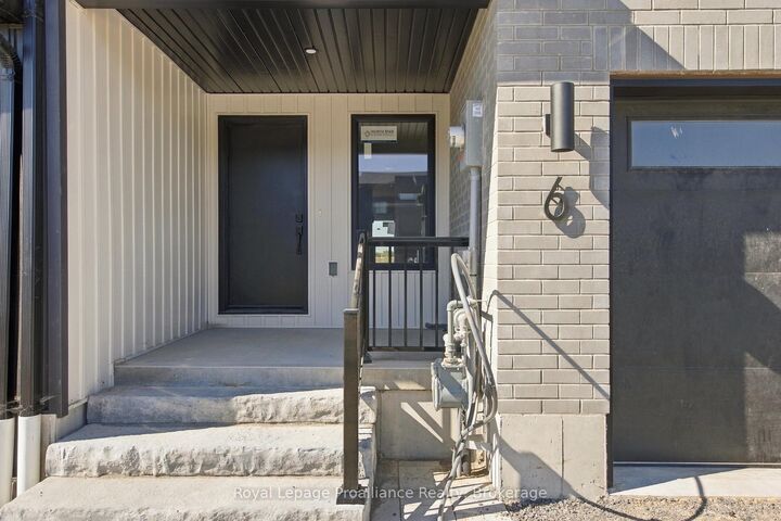 Property Photo:  6 Ambrosia Way  ON K0K 1H0 