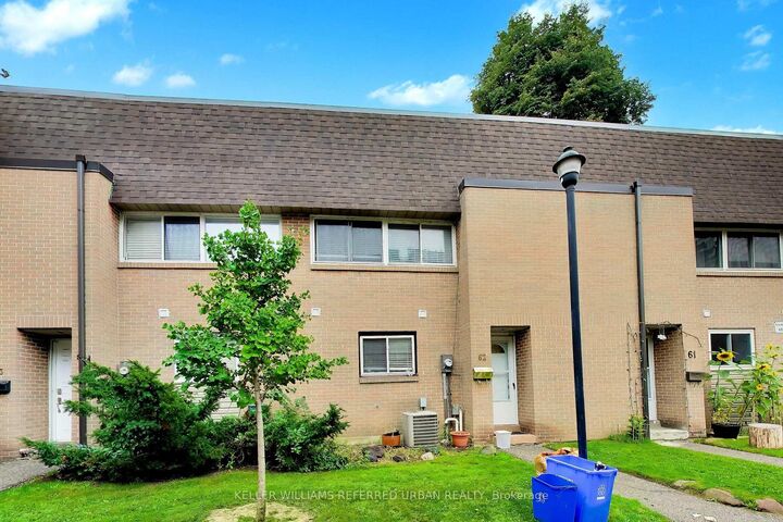 Property Photo:  1235 Radom Street 62  ON L1W 1J3 