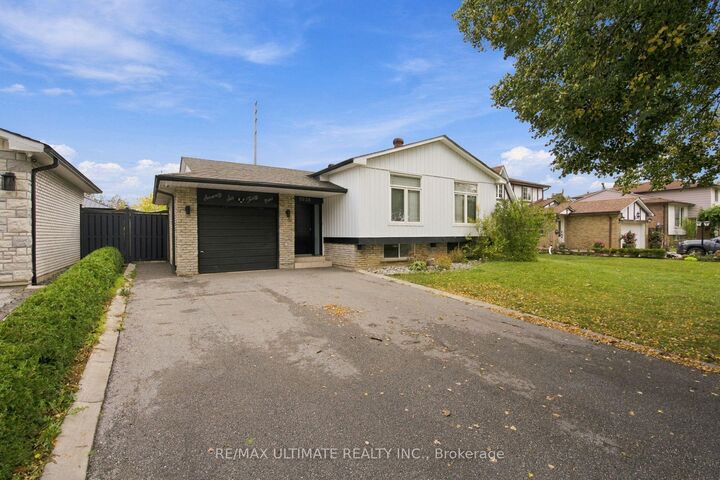 Property Photo:  7639 Kittridge Drive  ON L4T 3L9 