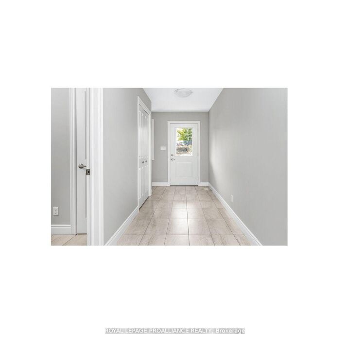 Property Photo:  Blk 14-220 Homewood Avenue  ON K0L 1Y0 