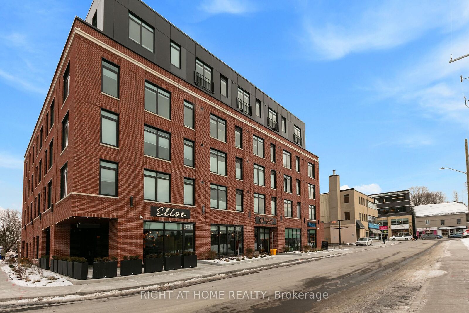 Property Photo:  377 Winona Avenue 405  ON K1Z 5H8 